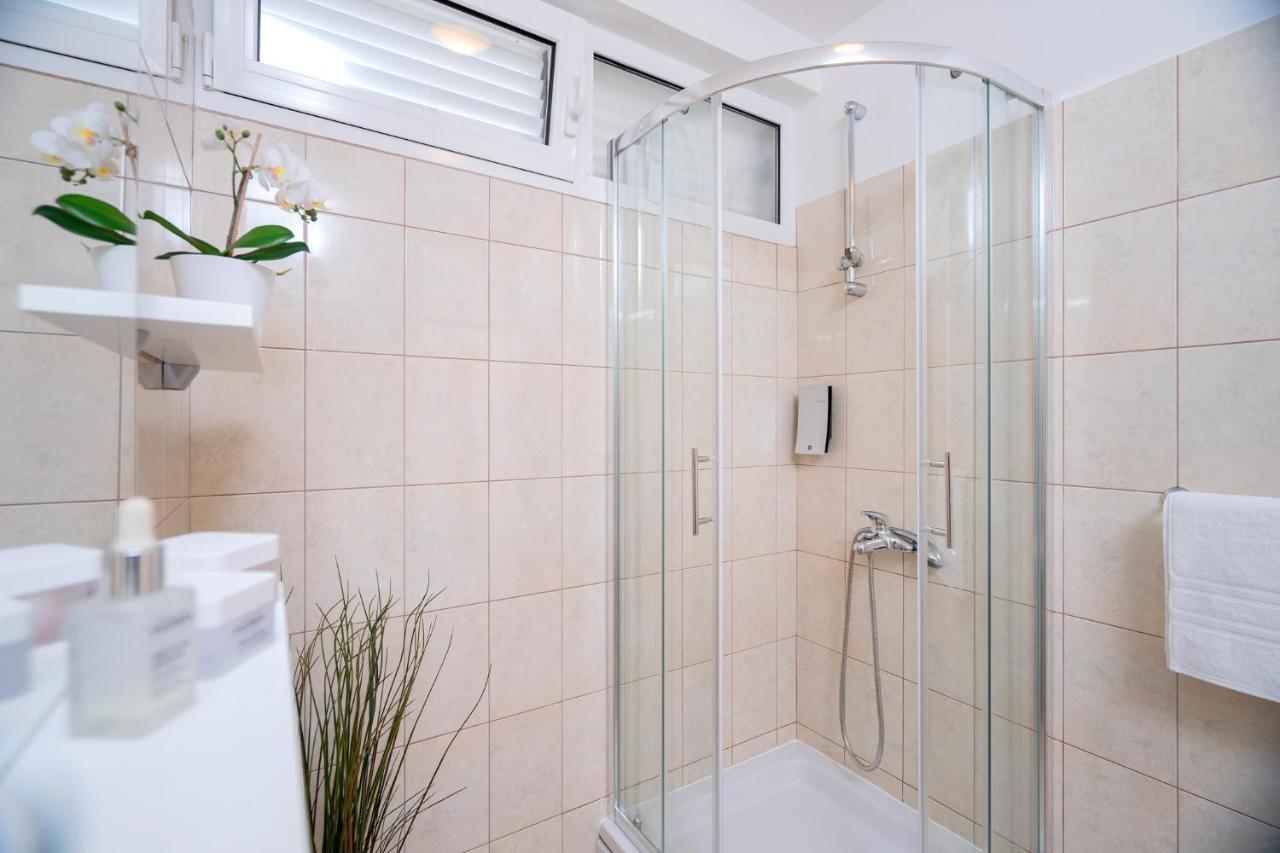 Novak Guesthouse - Zf Hvar Hvar Town Eksteriør bilde