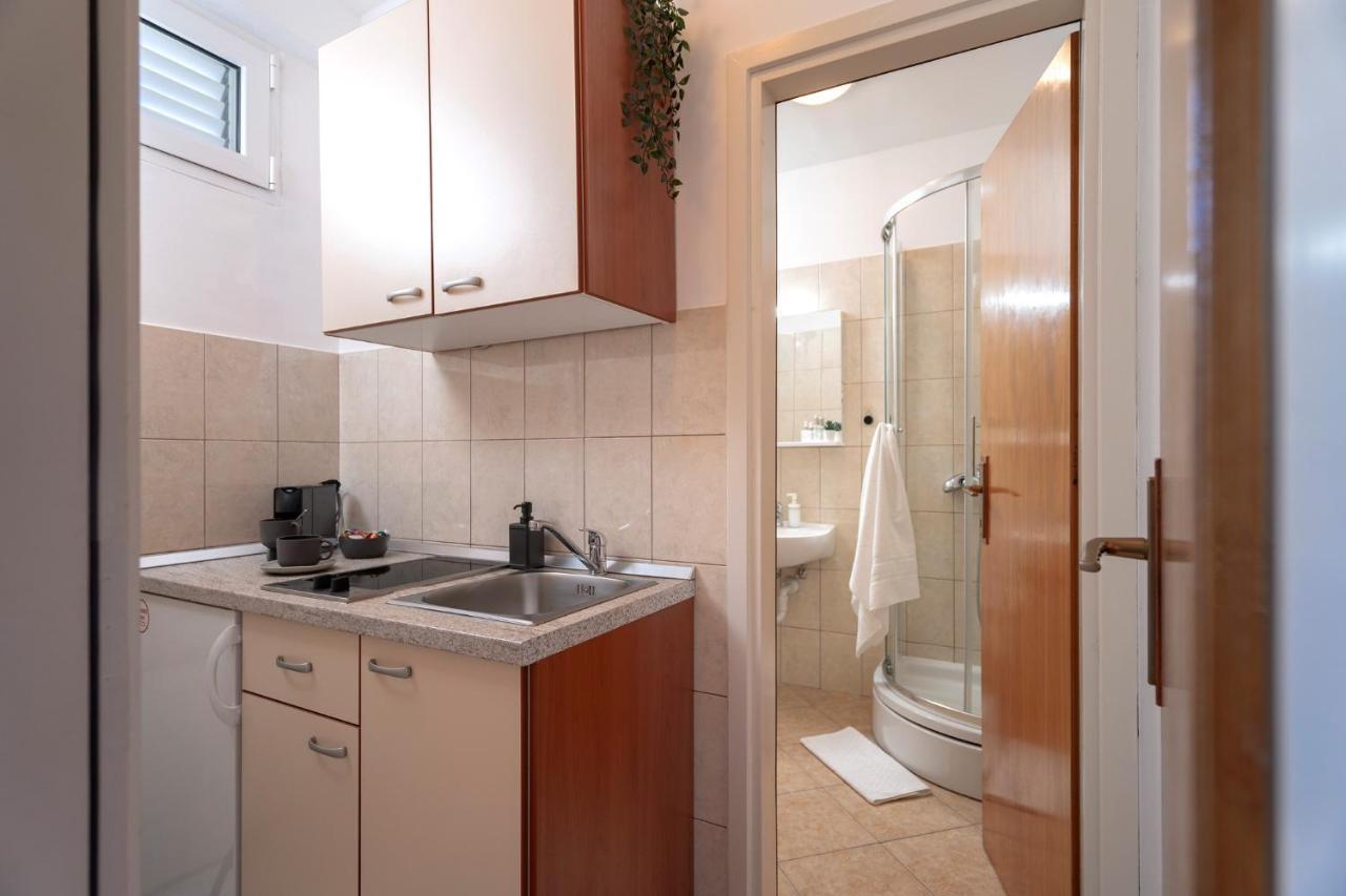 Novak Guesthouse - Zf Hvar Hvar Town Eksteriør bilde