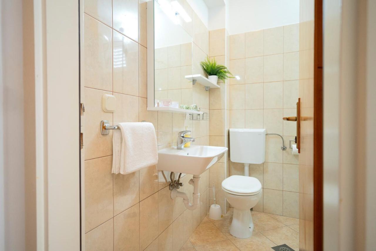 Novak Guesthouse - Zf Hvar Hvar Town Eksteriør bilde