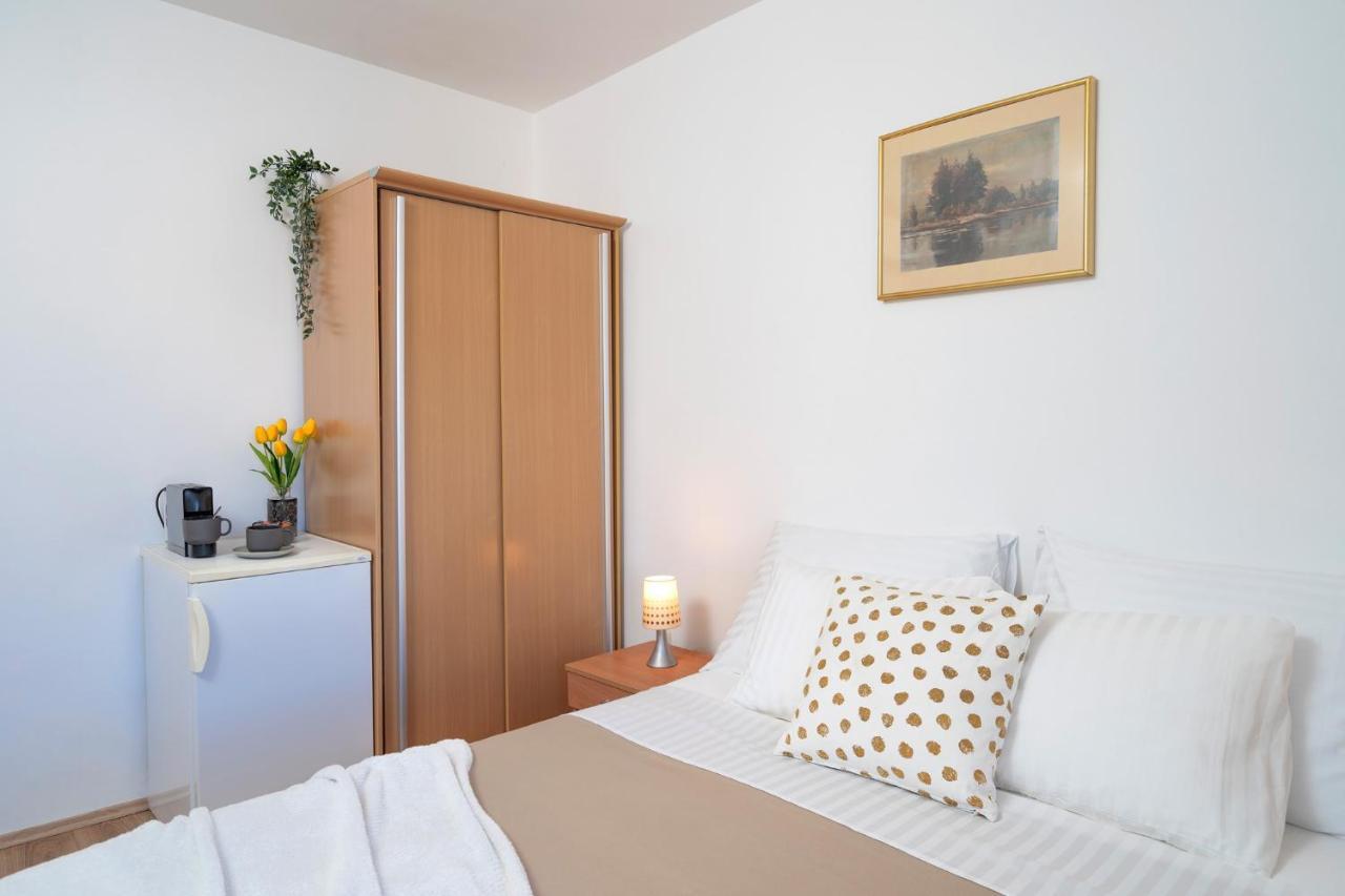 Novak Guesthouse - Zf Hvar Hvar Town Eksteriør bilde